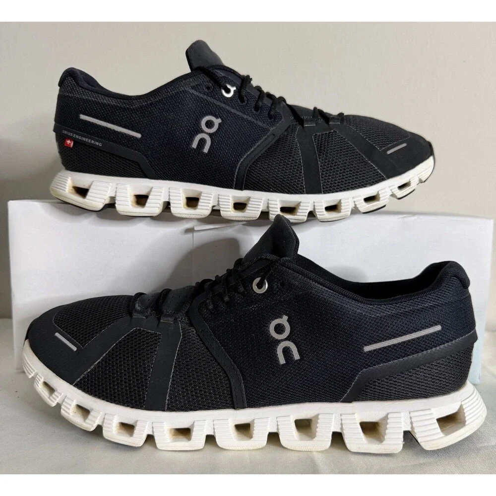 On Cloud 5 Black White Swiss Engineering Men’s 10.5